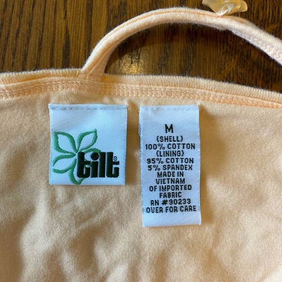 Junior’s Tilt Tank Top with built-in shelf bra, size medium - Picture 3 of 3